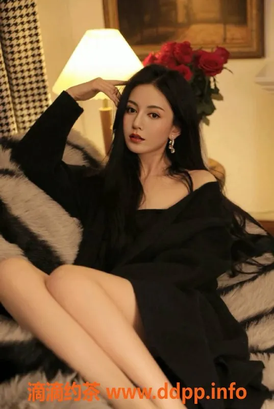 深圳楼凤-深圳小墨老师，175长腿，24岁中俄混血