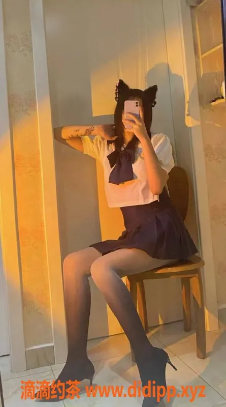 杭州楼凤-拱墅区暖暖，20岁高挑嫩妹，千元以下