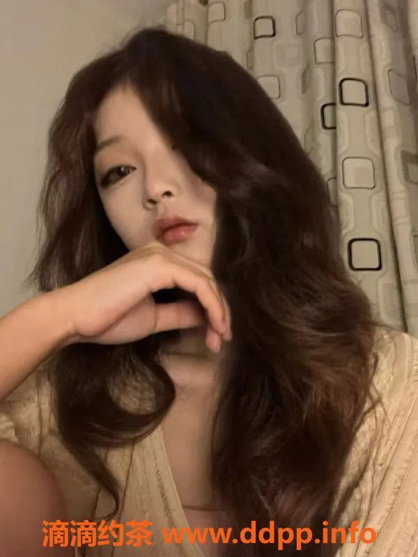 深圳楼凤-深圳龙华小雨，身高164，价格800元起