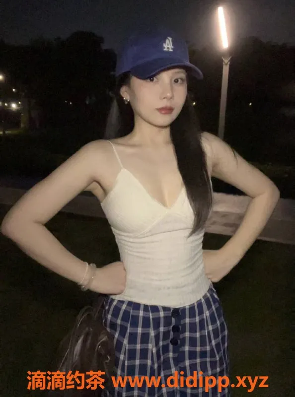 深圳楼凤-深圳南山优妮，25岁160b，800元体验