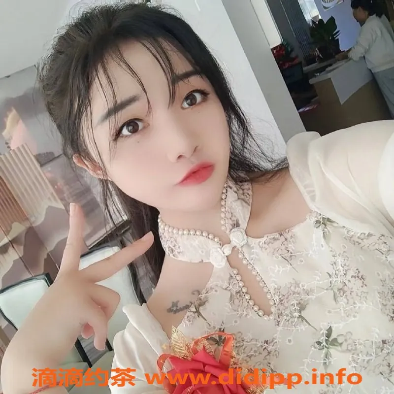 广州楼凤-天河嫩妹倩倩，700元超值体验！