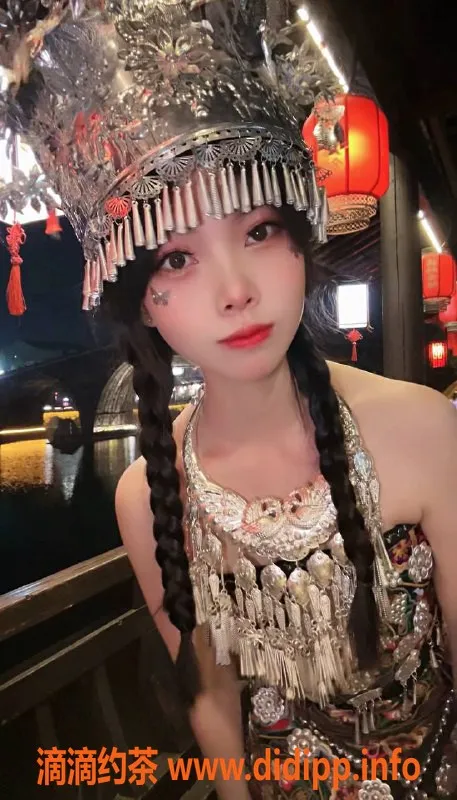 广州楼凤-天河嫩妹可可，视频验证，600元服务