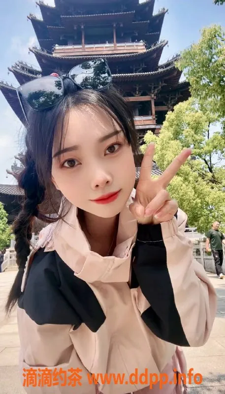 广州楼凤-天河嫩妹可可，视频验证，600元服务