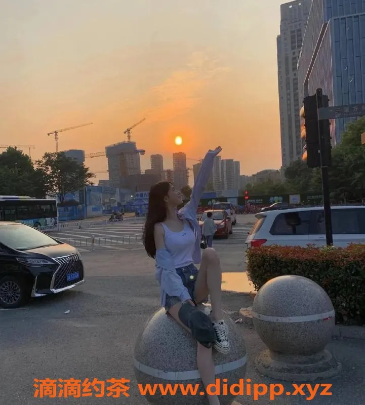 深圳楼凤-南山小QT，热情服务，价格合理