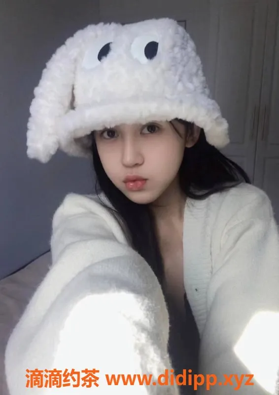 深圳楼凤资源信息,南山小琉璃，172cm B杯，1100元起