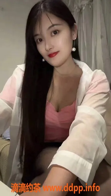 广州楼凤-海珠熙熙，人妻身份，400元体验服务