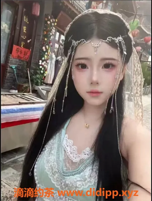 上海楼凤资源信息,长宁18岁凌儿，160高42轻，千元内嫩妹服务