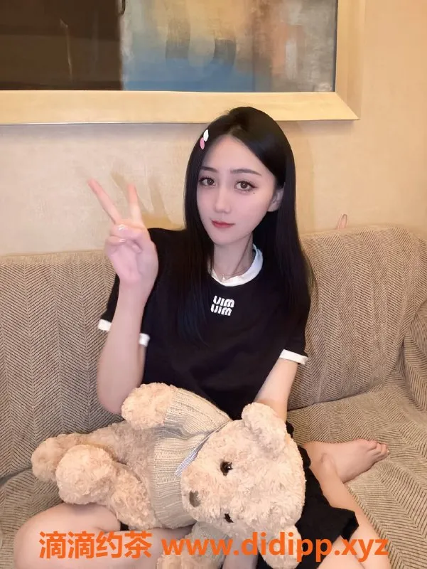 北京楼凤-朝阳三里屯女友童可可，22岁166cm B罩杯