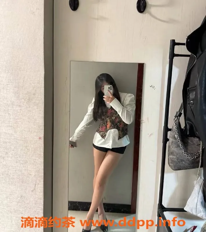 深圳楼凤资源信息,南山小元妹，青春绝美，等你来约！