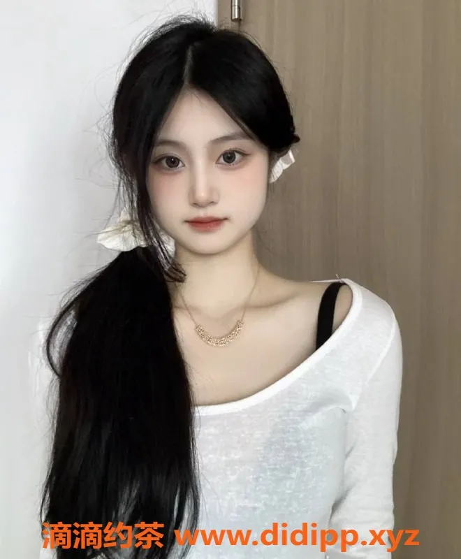 厦门楼凤-晋江小宝贝，19岁少女，水多调情口活好