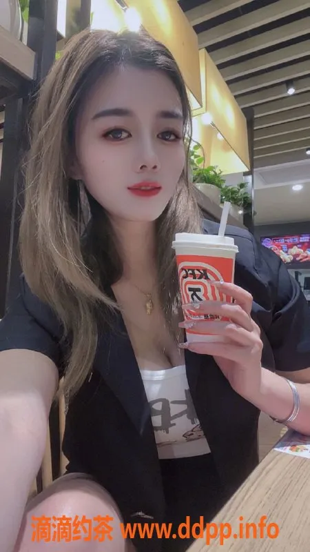 深圳楼凤-深圳樱子，千元以下大胸服务，超值体验！