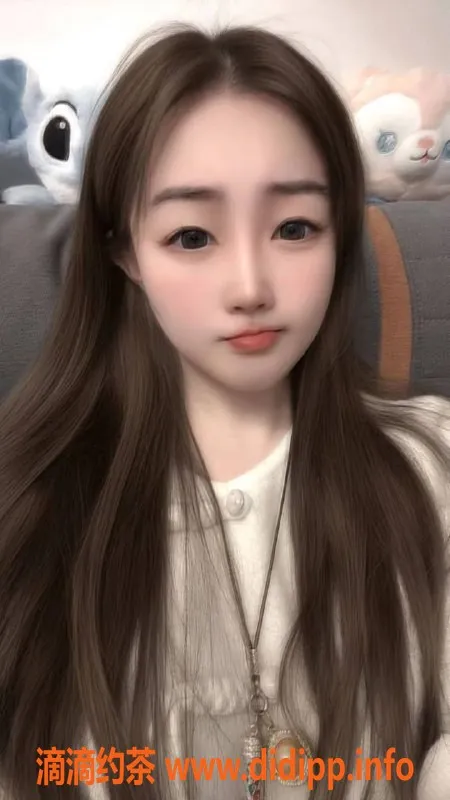 深圳楼凤资源信息,深圳罗湖小希，20岁165b，夜4000喜迎你！