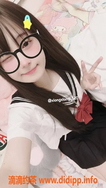 深圳楼凤-龙华嫩妹熊熊，六九口爆仅需1000元