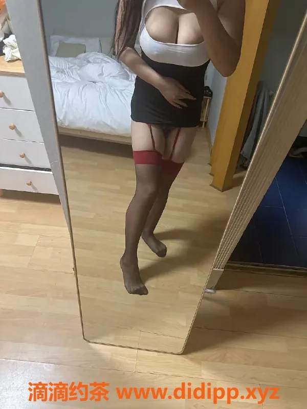 成都楼凤资源信息,成都嫩妹纯纯，19岁胸D服务超赞！