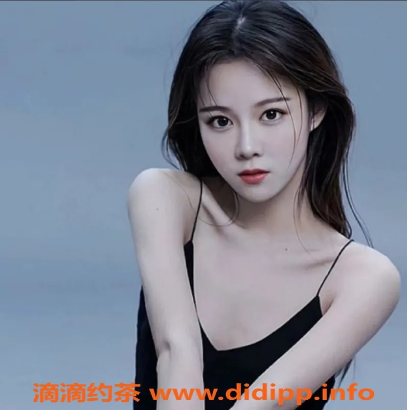 南京楼凤资源信息,鼓楼多多，身高168，特惠500，24岁靓女