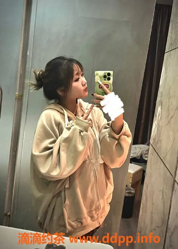 广州楼凤-天河妍妍，500元一晚，真实视频验证