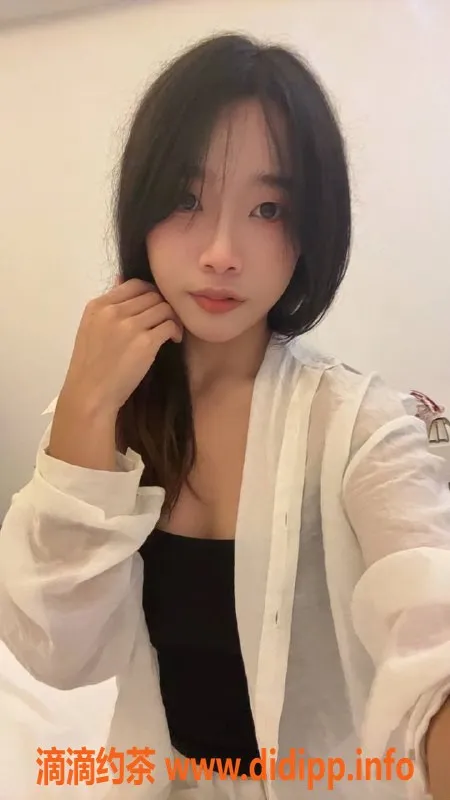 广州楼凤-番禺嫩妹小雪，600元一次服务