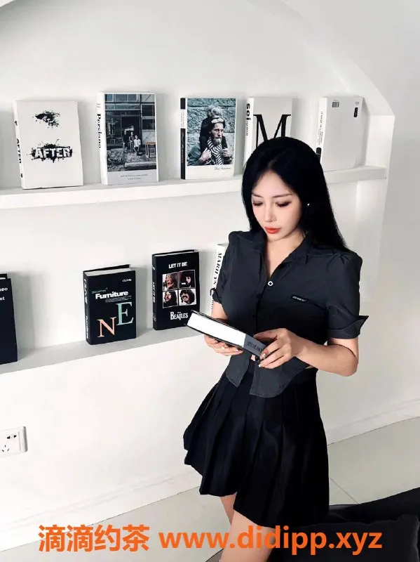 广州楼凤-天河御姐李莹莹，600元体验不一样的服务