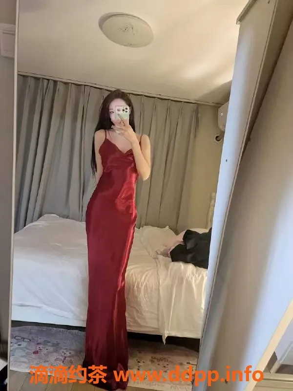 深圳楼凤-深圳龙岗微微，800元激情服务等你体验