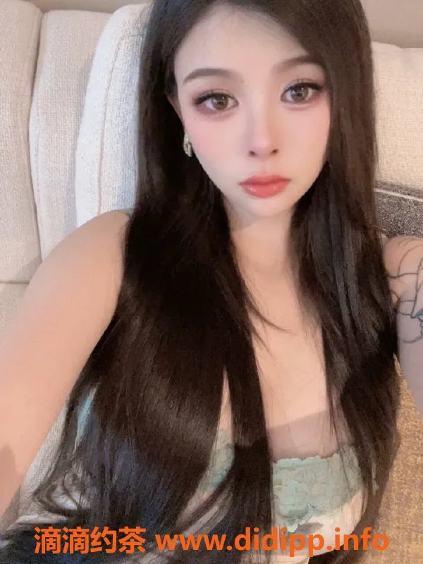 杭州楼凤-萧山区爱酱 22岁大胸美女 身高170体重55