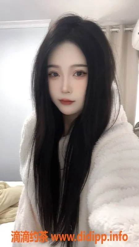 西安楼凤资源信息,莲湖区蓉蓉，20岁163身高，38C热情服务