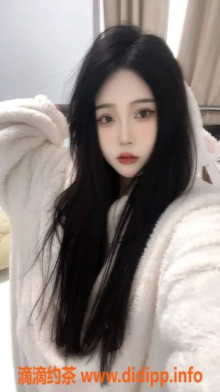 西安楼凤-莲湖区蓉蓉，20岁163身高，38C热情服务