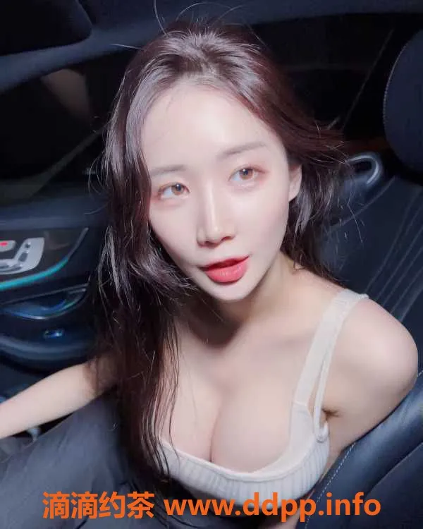 广州楼凤-越秀区西西，26岁，36D，浪漫水中体验