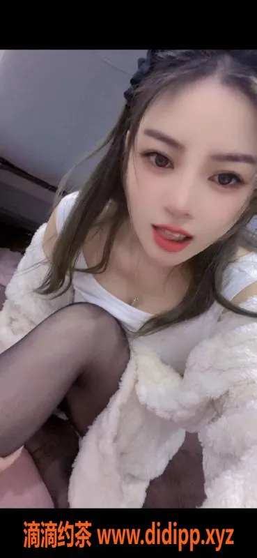 杭州楼凤-上城区小颖25岁，优质半套服务，身高163，体重46