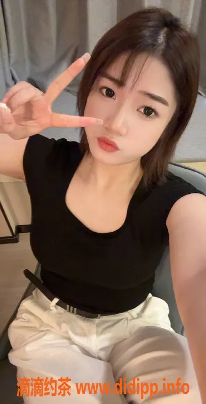 广州楼凤-天河嫩妹安琪拉，600p水费超值享受