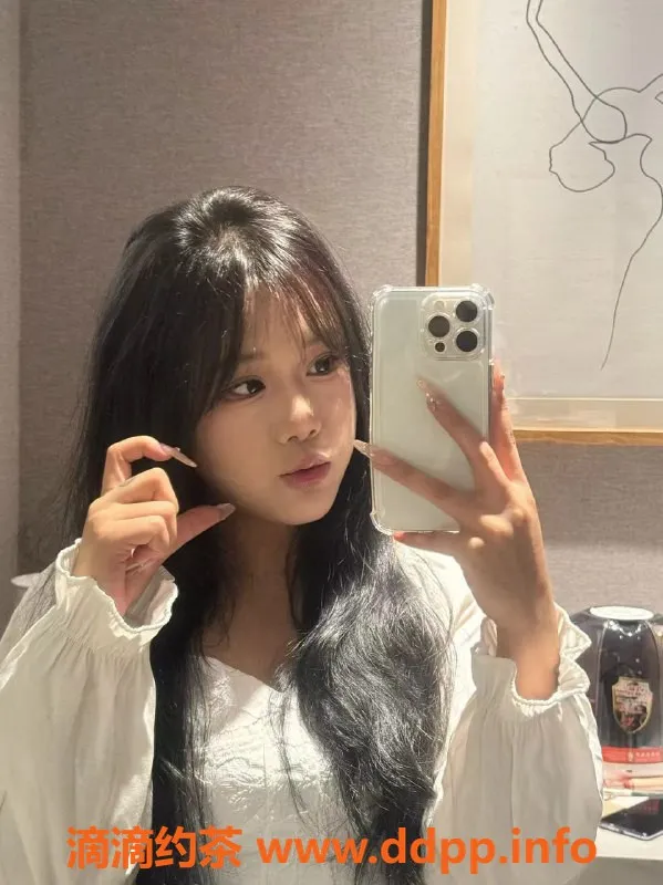 深圳楼凤-宝安小雨，688元超值服务等你来体验！