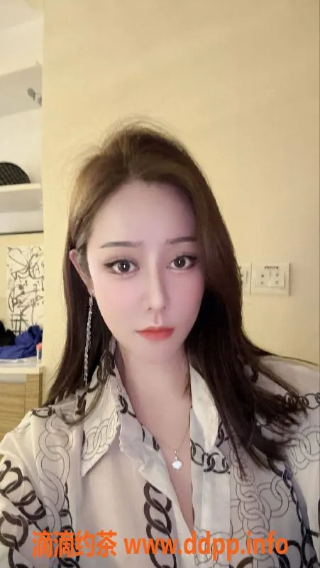 广州楼凤-番禺小热巴，600元一次，人妻体验不容错过！