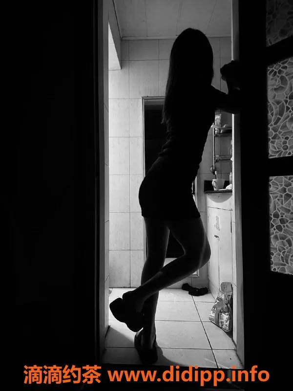 北京楼凤资源信息,小琪 朝阳亚运村 千元档陪浴服务