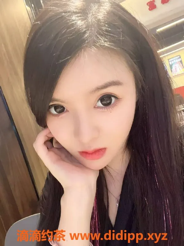 深圳楼凤-深圳罗湖狐瑶，24岁165，千元档服务