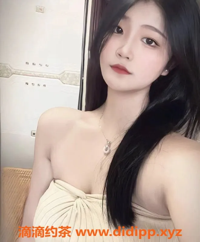 成都楼凤-成都静静，165cm丰满妹子，500元优质服务体验