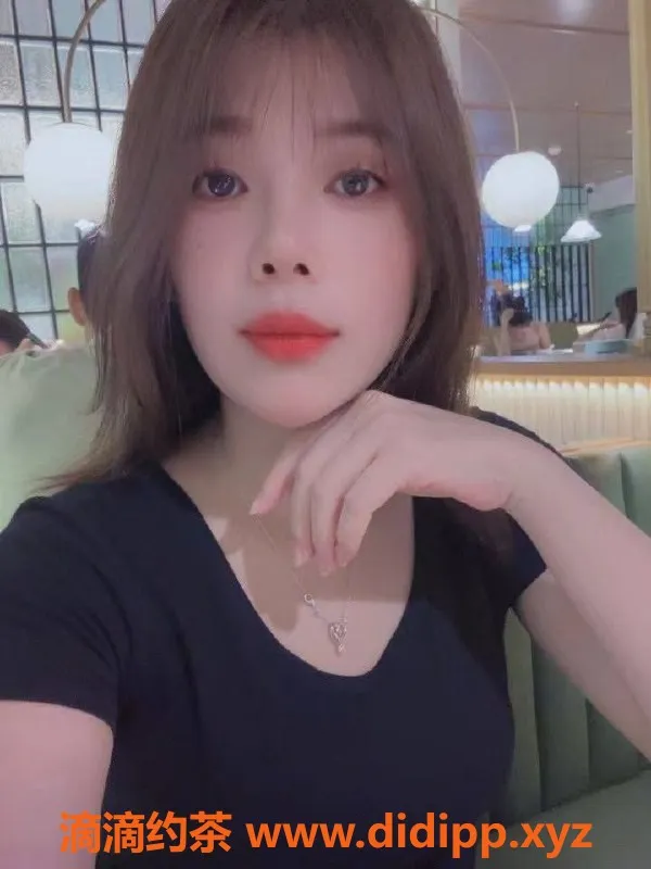 广州楼凤-天河简儿，人妻气质，500元体验服务