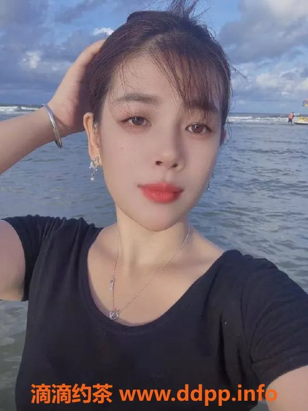 广州楼凤-天河简儿，人妻气质，500元体验服务