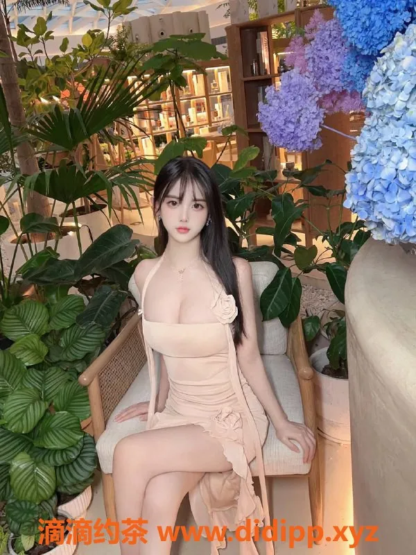 杭州楼凤-武汉里里，欧美身材，纯御天花板，1800起！