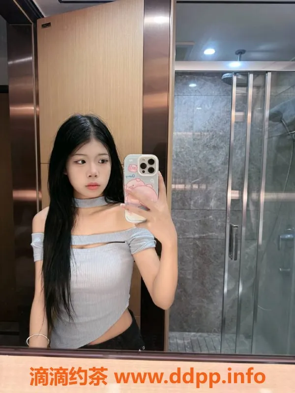 深圳楼凤-宝安湘湘，888p私密服务，期待与你相聚