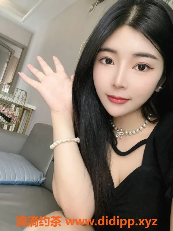 深圳楼凤-南山小奶茶，69深喉服务，只需900元