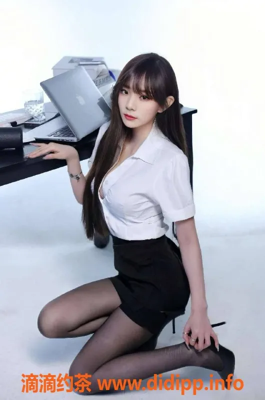 北京楼凤-丰台乐乐，170cm，49kg，百元档服务推荐