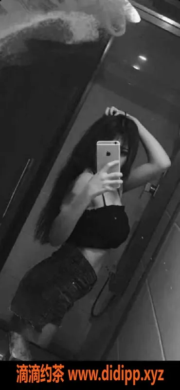 广州楼凤-广州海珠清纯美少女果果，20岁，34D，600元体验