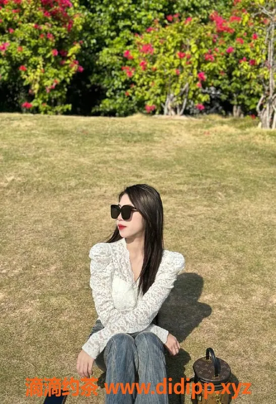 广州楼凤-天河御姐瑤瑤，600元尽享美妙服务