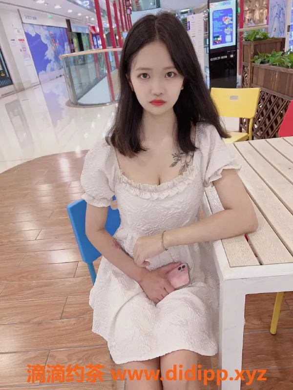 杭州楼凤-广东藝名, 168cm均匀身材, 价格实惠服务多样