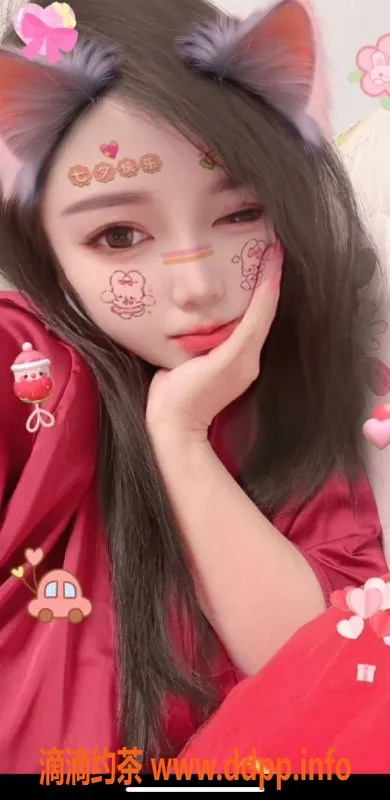 广州楼凤-黄埔人妻薇娅，500元享受热情服务