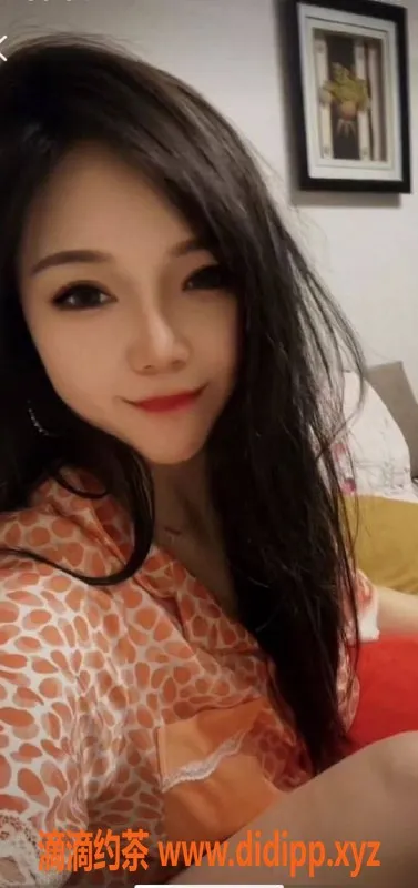 广州楼凤-黄埔人妻薇娅，500元享受热情服务