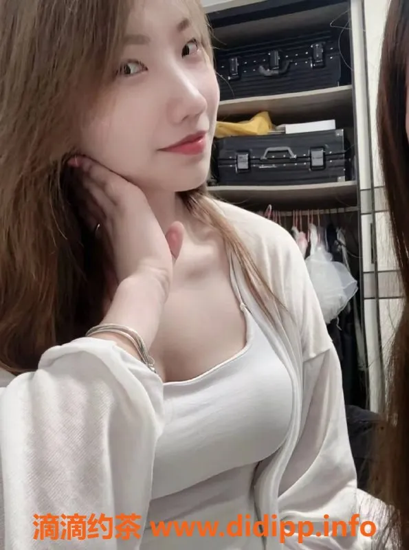 广州楼凤资源信息,天河小研妹妹，700元超值嫩妹等你来约