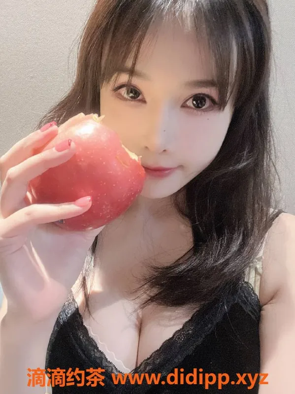 杭州上门服务-上城区小美，163cm C罩杯，800元口交服务