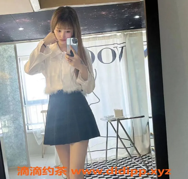 深圳楼凤-龙岗苏敏儿，900元享受激情服务