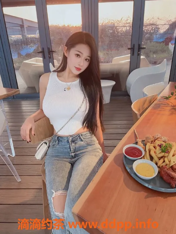 杭州上门服务资源信息,杭州高颜值兼职主播姗姗，165cm身高，1300元起