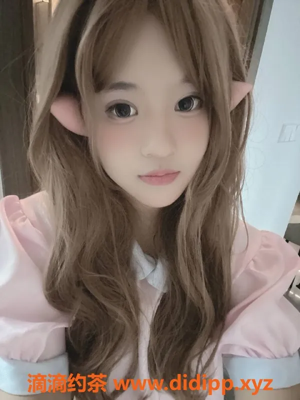 杭州楼凤资源信息,小颖 18岁 165cm 微胖胸围32B 精油按摩等多项服务